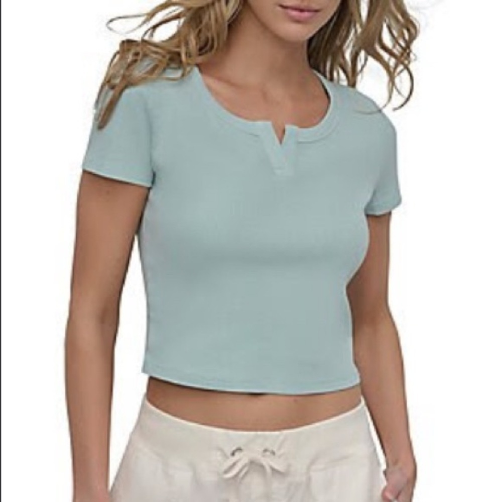 DKNY Split Neck Short Sleeve Top Women’s Size XS Mineral Green New with tags!
